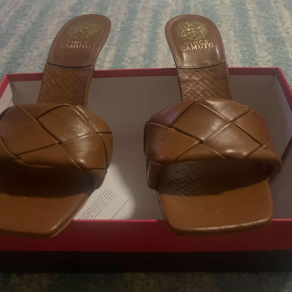 Vince Camuto Tan Heels with Smooth Sole